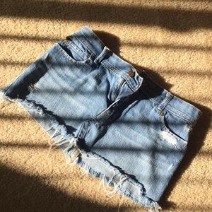 Hollister skirt
